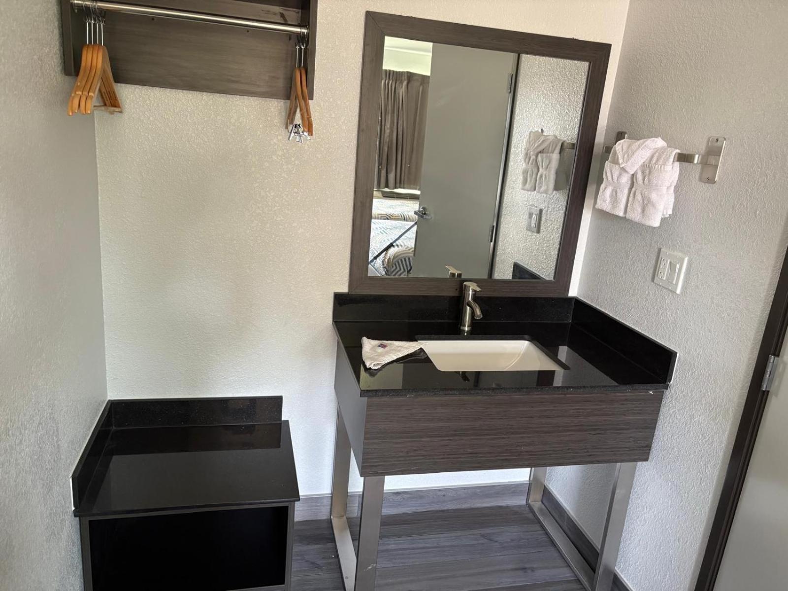 Motel 6-San Bernardino, Ca - North Serrano Village Экстерьер фото