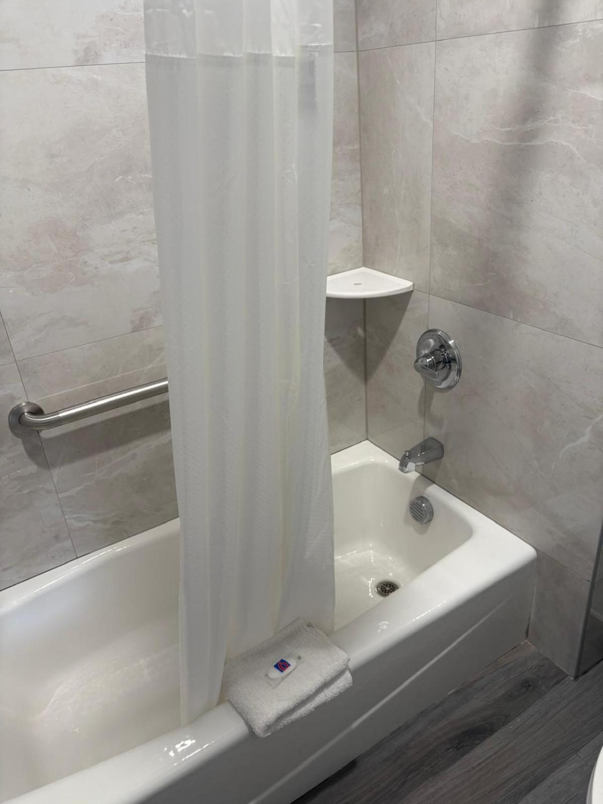 Motel 6-San Bernardino, Ca - North Serrano Village Экстерьер фото
