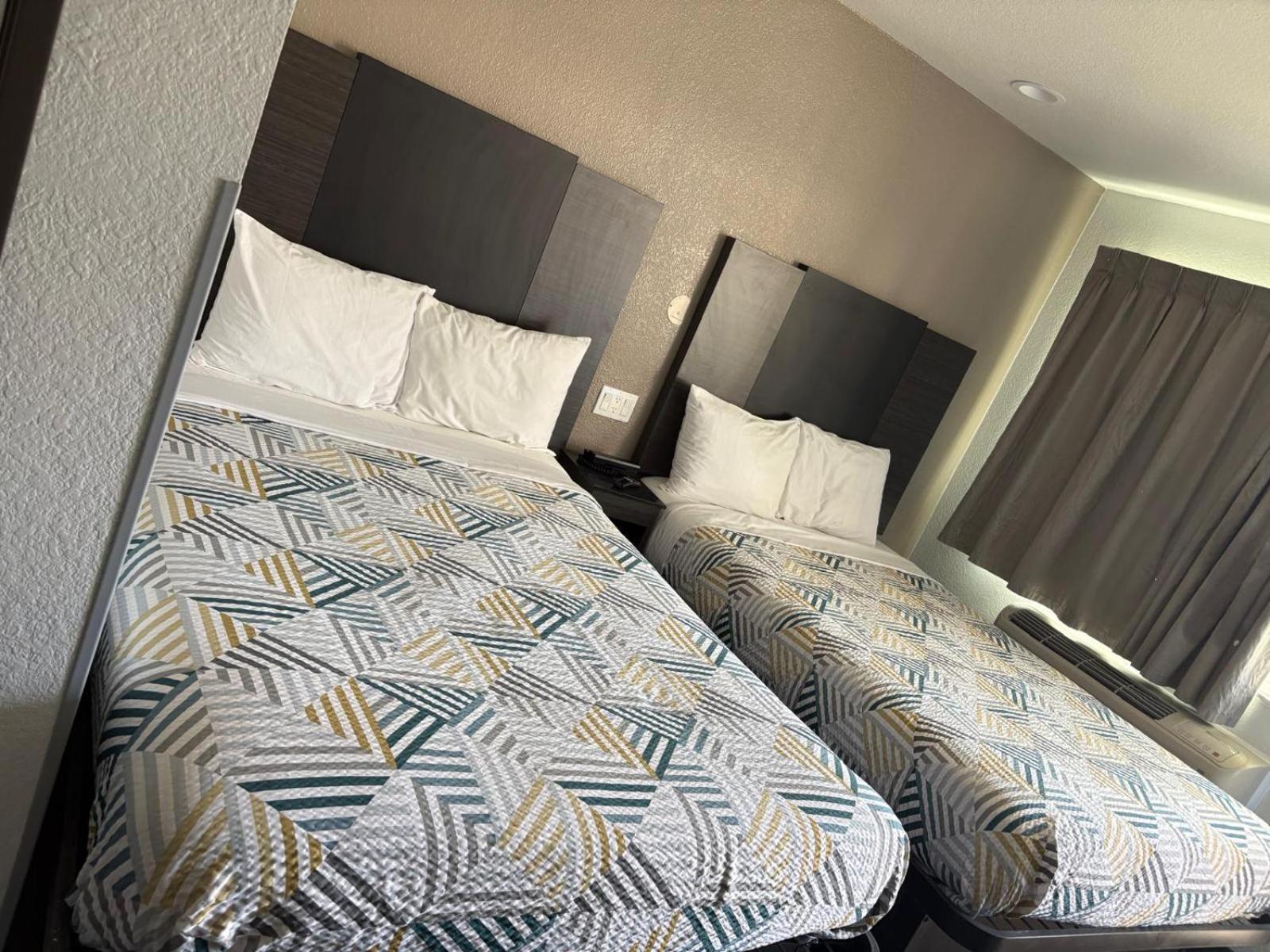 Motel 6-San Bernardino, Ca - North Serrano Village Экстерьер фото