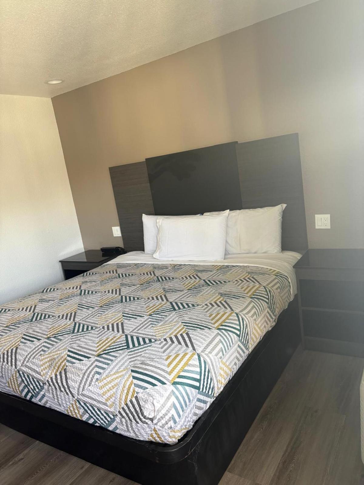 Motel 6-San Bernardino, Ca - North Serrano Village Экстерьер фото